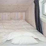 Cozy In Brottum With Kitchen Skrukkerud