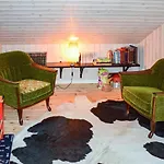 Cozy In Brottum With Kitchen
