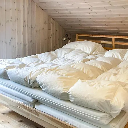 Cozy In Brottum With Kitchen Holiday home Skrukkerud